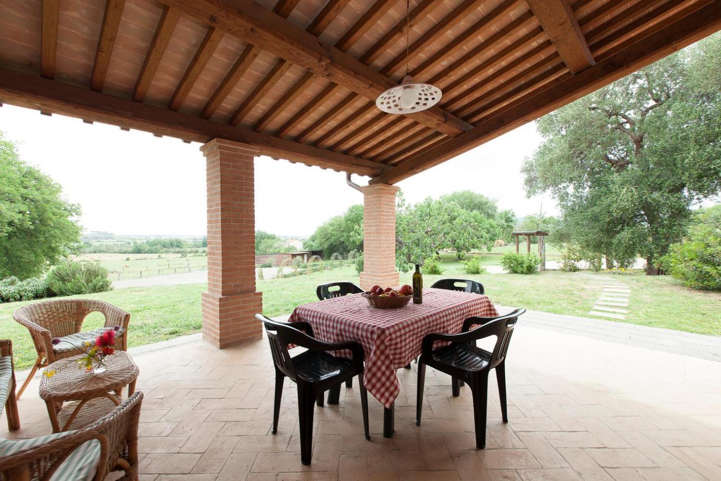 Agriturismo Bio Podere Doganelle Giuncarico Dış mekan fotoğraf